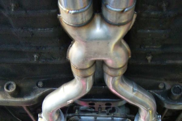 plymouth-GTX-Long-Tube-and-X-Pipe-Install